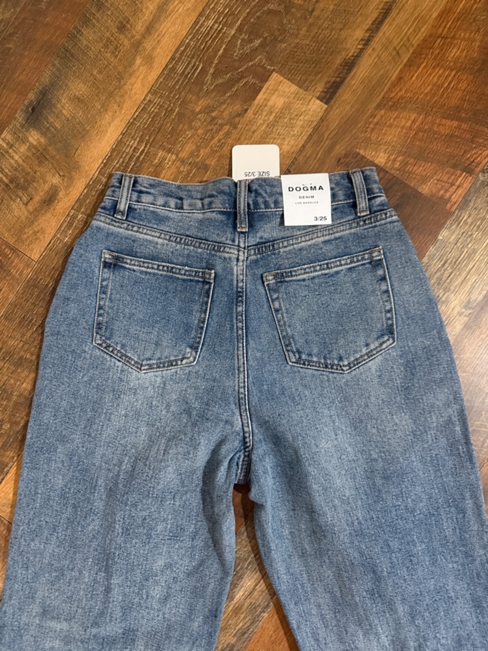 DOGMA Denim Distressed Straight Leg Jeans Size 3/25 NWT - Picture 6 of 8